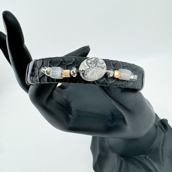 Vintage Leather Cuff Bracelet with Agate Stone Boho Southwestern Style Retro - Picture 1 of 10